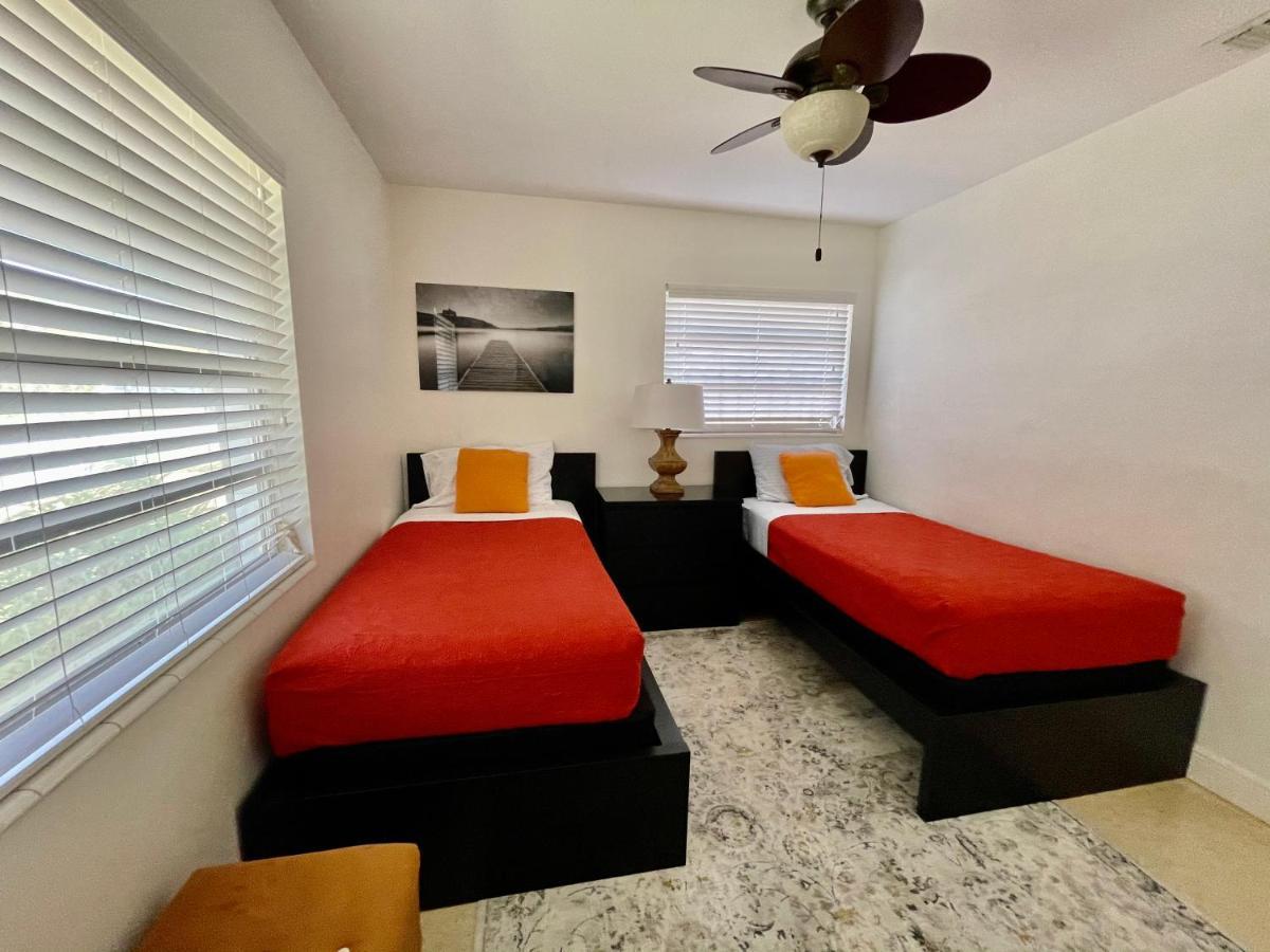 Rowena House 2Bd Den 2Bth Heated Pool Near Siesta Key Villa Sarasota megye Kültér fotó